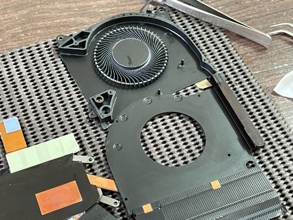 Alienware M15 R2｜深度清潔