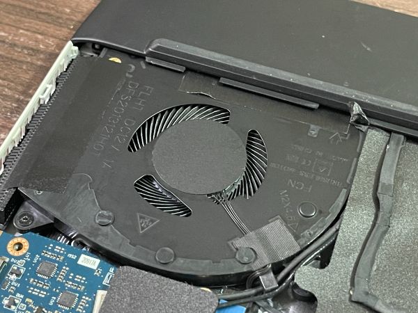 Alienware M15 R2｜深度清潔