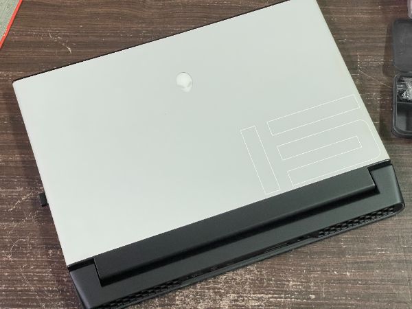 Alienware M15 R2｜深度清潔
