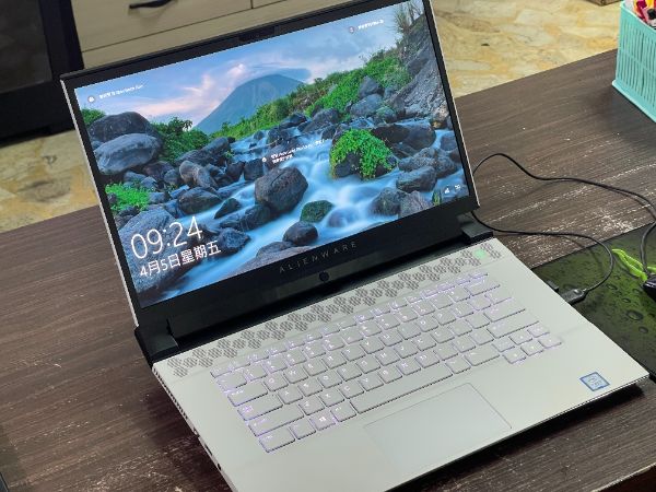 Alienware M15 R2｜深度清潔