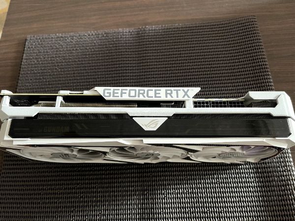 ROG-STRIX-RTX3080-O8G-GAMING 鋼彈限定版｜深度清潔