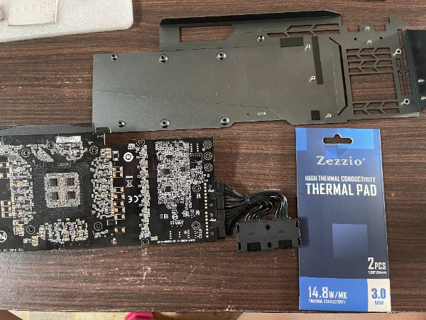GIGABYTE RTX™ 3080 Ti GAMING OC 12G｜深度清潔