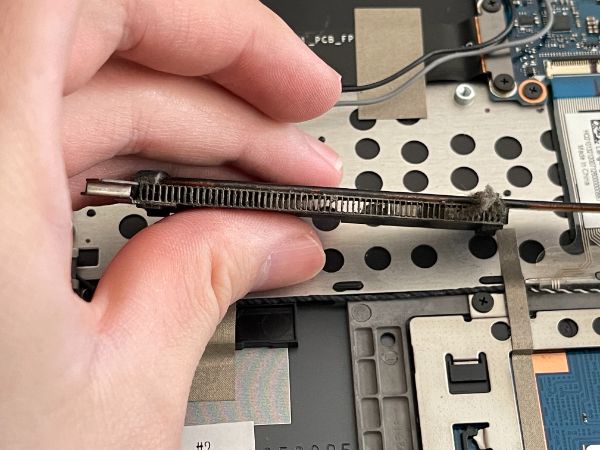 ASUS UM325U｜深度清潔