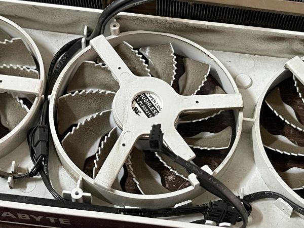 GIGABYTE RTX 3070 Ti VISION OC 8G｜深度清潔