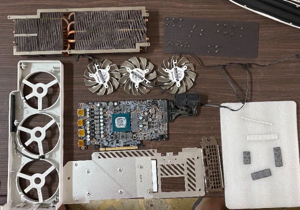 GIGABYTE RTX 3070 Ti VISION OC 8G｜深度清潔