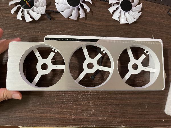 GIGABYTE RTX 3070 Ti VISION OC 8G｜深度清潔