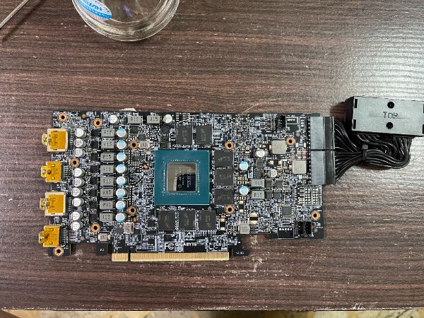 GIGABYTE RTX 3070 Ti VISION OC 8G｜深度清潔
