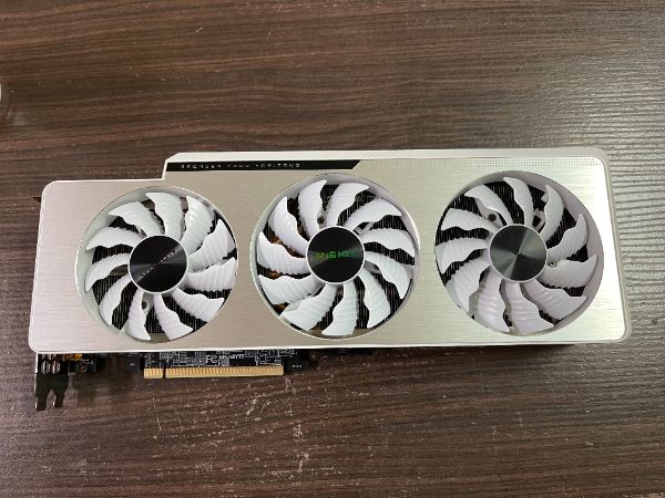 GIGABYTE RTX 3070 Ti VISION OC 8G｜深度清潔
