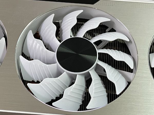 GIGABYTE RTX 3070 Ti VISION OC 8G｜深度清潔
