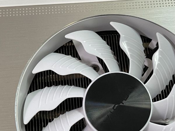 GIGABYTE RTX 3070 Ti VISION OC 8G｜深度清潔