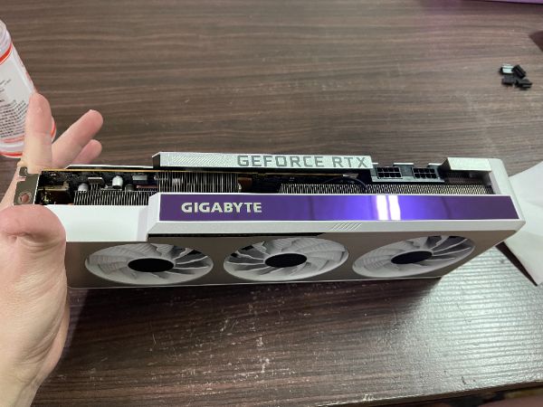 GIGABYTE RTX 3070 Ti VISION OC 8G｜深度清潔