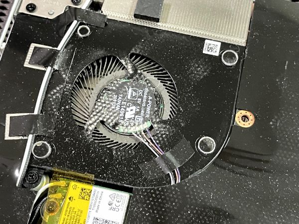 MSI Stealth 15M｜深度清潔