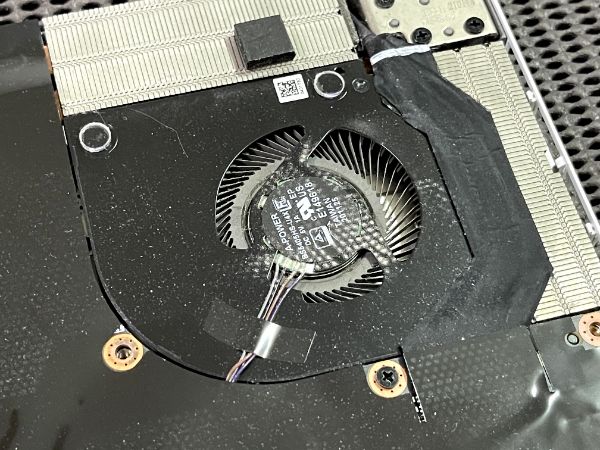 MSI Stealth 15M｜深度清潔
