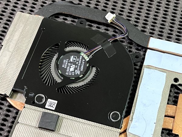 MSI Stealth 15M｜深度清潔