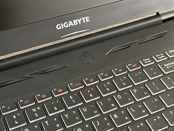 GIGABYTE SabrePro 15｜深度清潔