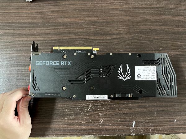 ZOTAC GAMING GeForce RTX 3080 Ti Trinity OC｜深度清潔