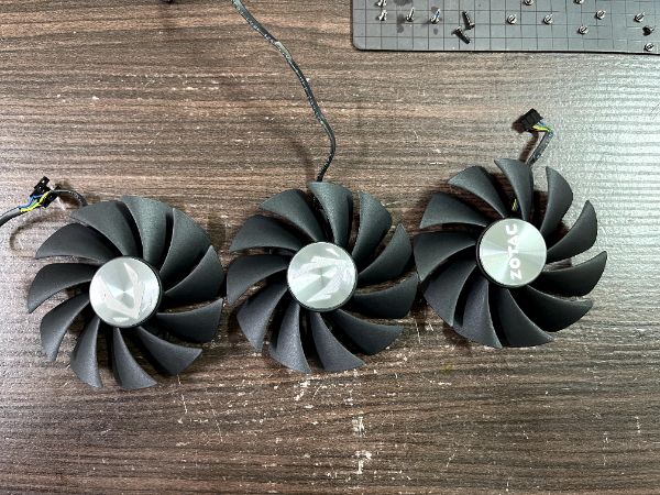 ZOTAC GAMING GeForce RTX 3080 Ti Trinity OC｜深度清潔