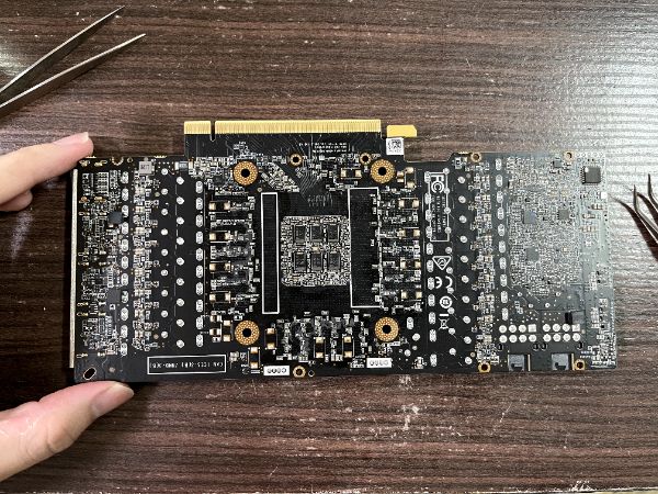 ZOTAC GAMING GeForce RTX 3080 Ti Trinity OC｜深度清潔