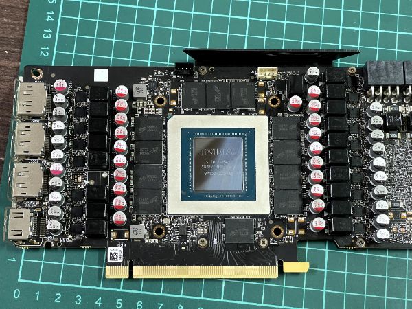 ZOTAC GAMING GeForce RTX 3080 Ti Trinity OC｜深度清潔