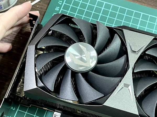 ZOTAC GAMING GeForce RTX 3080 Ti Trinity OC｜深度清潔