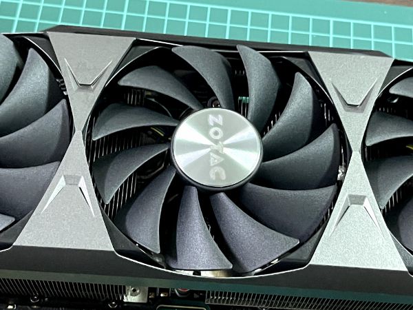 ZOTAC GAMING GeForce RTX 3080 Ti Trinity OC｜深度清潔