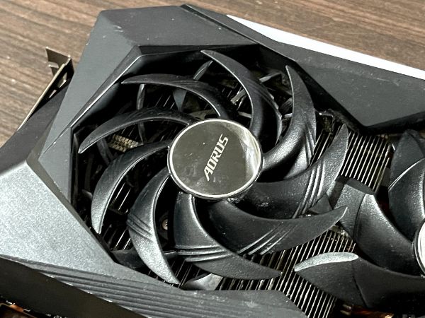 AORUS Radeon RX 6800 XT MASTER 16G｜深度清潔