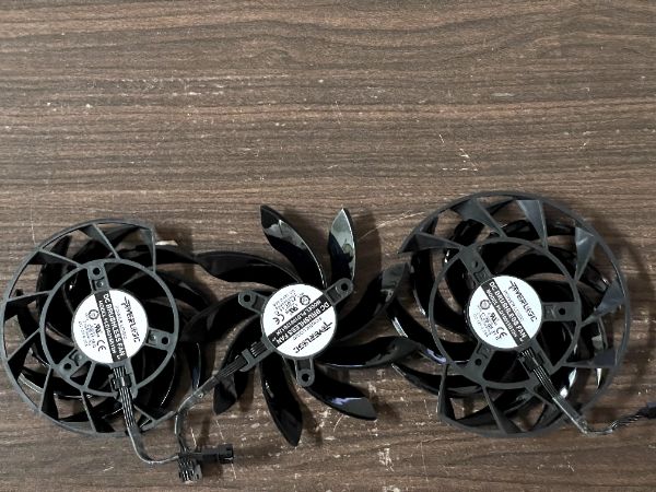 AORUS Radeon RX 6800 XT MASTER 16G｜深度清潔