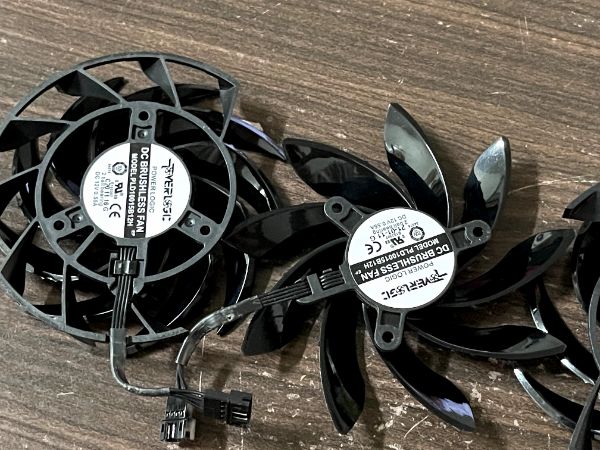 AORUS Radeon RX 6800 XT MASTER 16G｜深度清潔