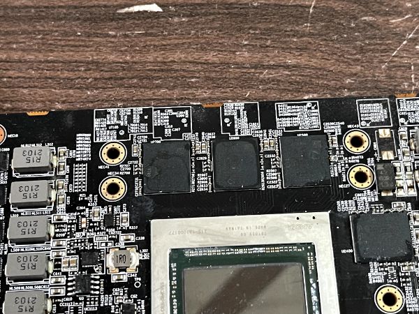 AORUS Radeon RX 6800 XT MASTER 16G｜深度清潔