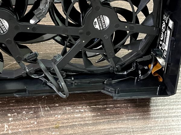 AORUS Radeon RX 6800 XT MASTER 16G｜深度清潔