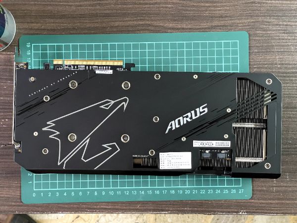 AORUS Radeon RX 6800 XT MASTER 16G｜深度清潔