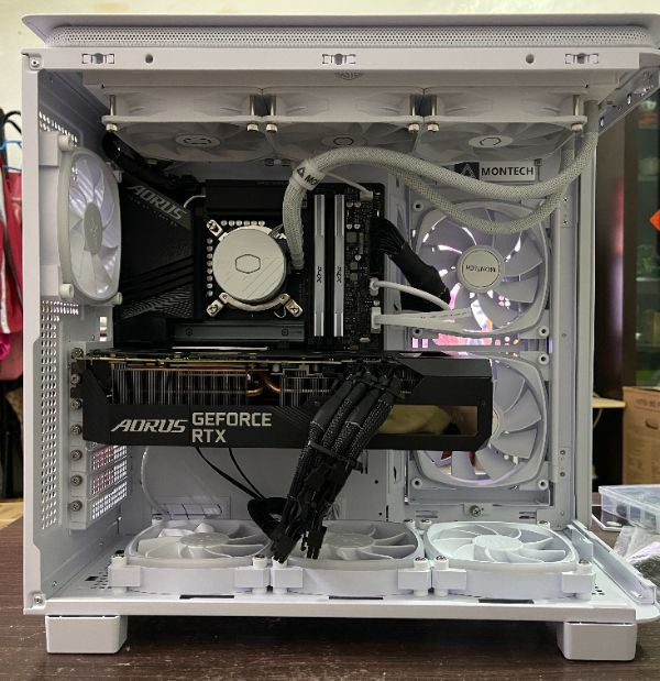 Montech KING 95 PRO 白｜新機組裝