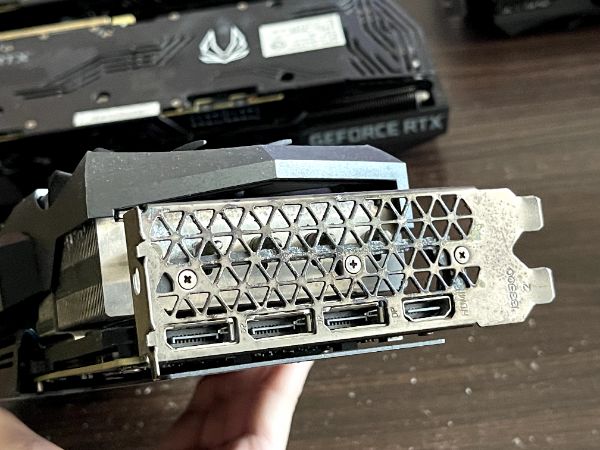 ZOTAC GAMING GeForce RTX 3080 Ti Trinity｜深度清潔
