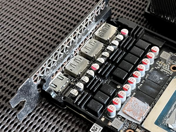 ZOTAC GAMING GeForce RTX 3080 Ti Trinity｜深度清潔