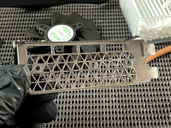 ZOTAC GAMING GeForce RTX 3080 Ti Trinity｜深度清潔
