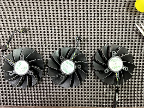 ZOTAC GAMING GeForce RTX 3080 Ti Trinity｜深度清潔