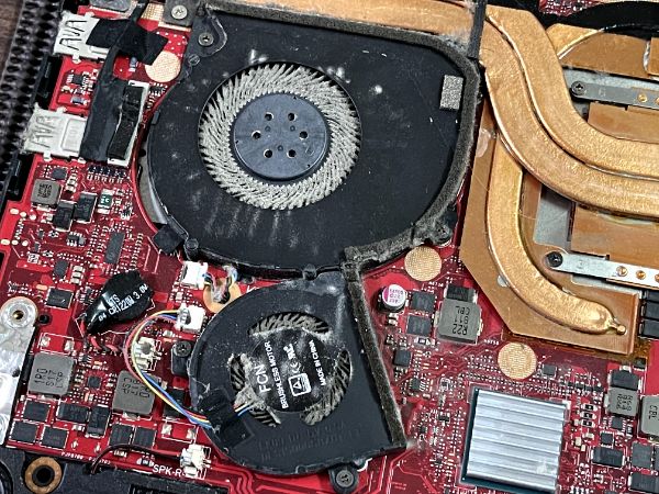 ASUS ROG Strix SCAR Edition GL703GE｜深度清潔