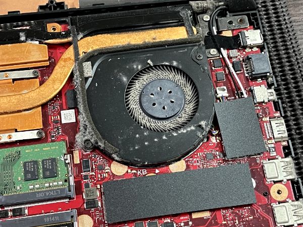 ASUS ROG Strix SCAR Edition GL703GE｜深度清潔
