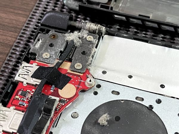 ASUS ROG Strix SCAR Edition GL703GE｜深度清潔