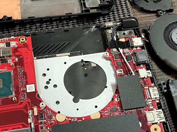 ASUS ROG Strix SCAR Edition GL703GE｜深度清潔