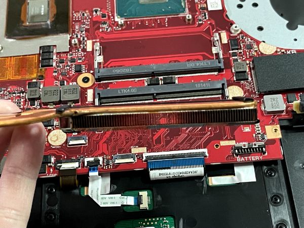 ASUS ROG Strix SCAR Edition GL703GE｜深度清潔