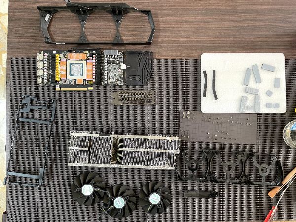 ZOTAC GAMING GeForce RTX 3080 Ti Trinity｜深度清潔