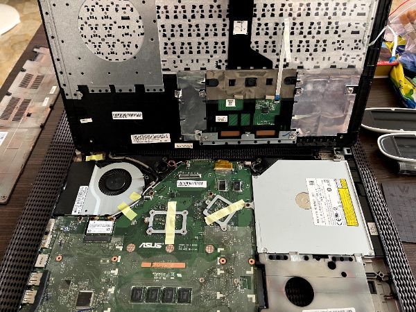 ASUS X552V｜深度清潔