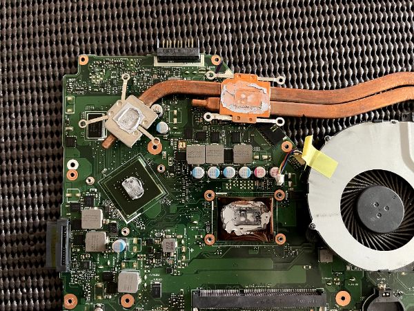 ASUS X552V｜深度清潔