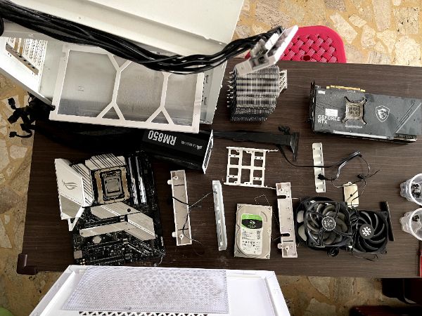威剛 XPG INVADER 侵略者 白｜深度清潔