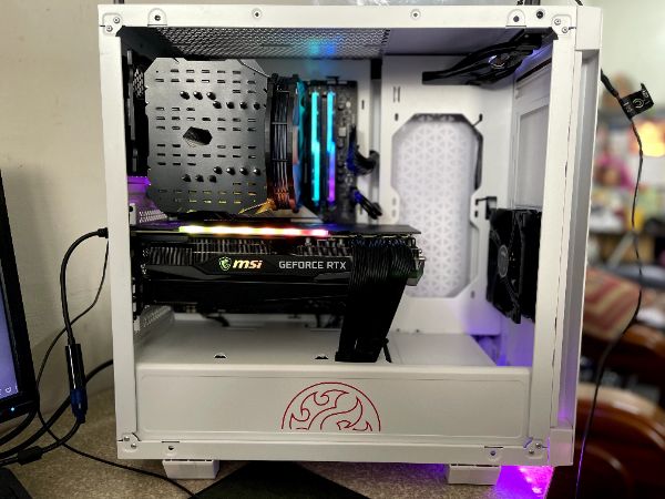 威剛 XPG INVADER 侵略者 白｜深度清潔
