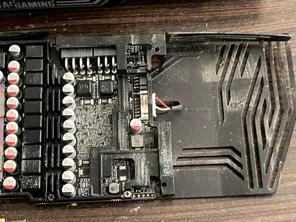 ZOTAC GAMING GeForce RTX 3080 Ti Trinity｜深度清潔