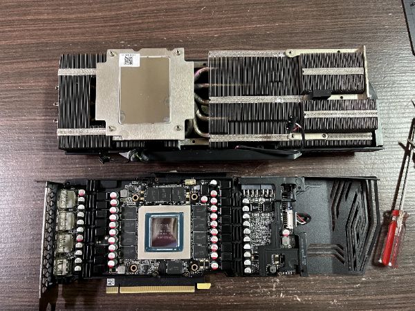 ZOTAC GAMING GeForce RTX 3080 Ti Trinity｜深度清潔