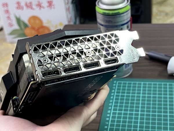 ZOTAC GAMING GeForce RTX 3080 Ti Trinity｜深度清潔