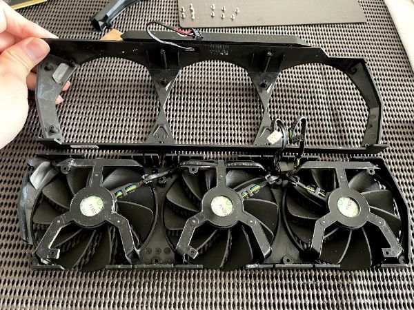 ZOTAC GAMING GeForce RTX 3070 Ti Trinity｜深度清潔